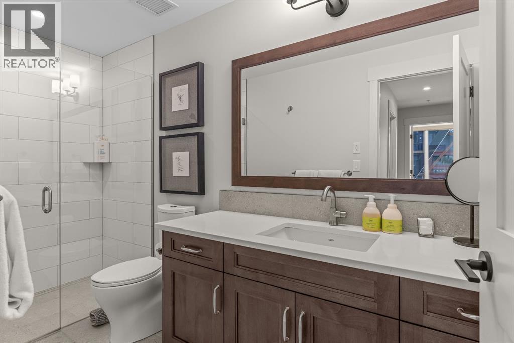 3rd full bath - 313, 1408 Spring Creek Gate, Canmore, AB - Indoor Photo Showing Bathroom