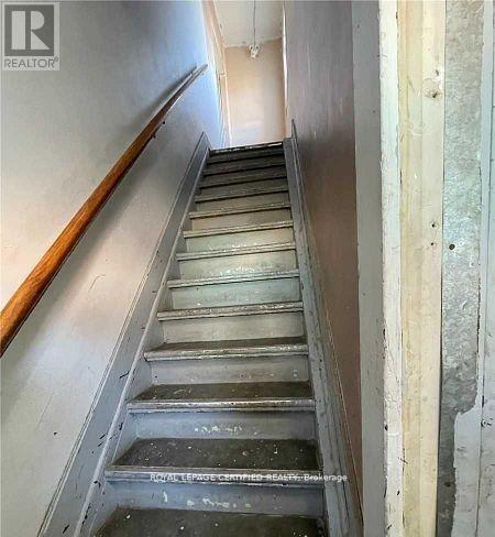 172 Beach Road, Hamilton, ON