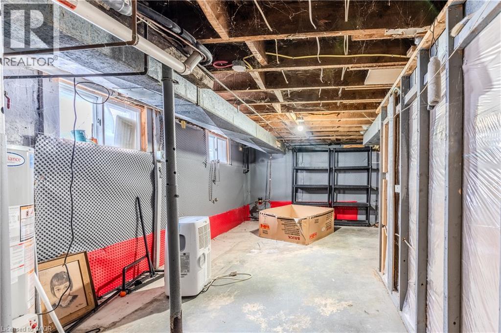 1208 West 5Th Street Unit# 1, Hamilton, ON - Indoor Photo Showing Basement