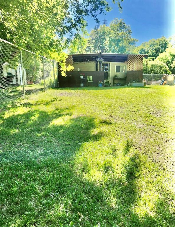 484 Thomas Drive S, Virden, MB - Outdoor