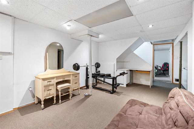 47 Hershey St, Winnipeg, MB