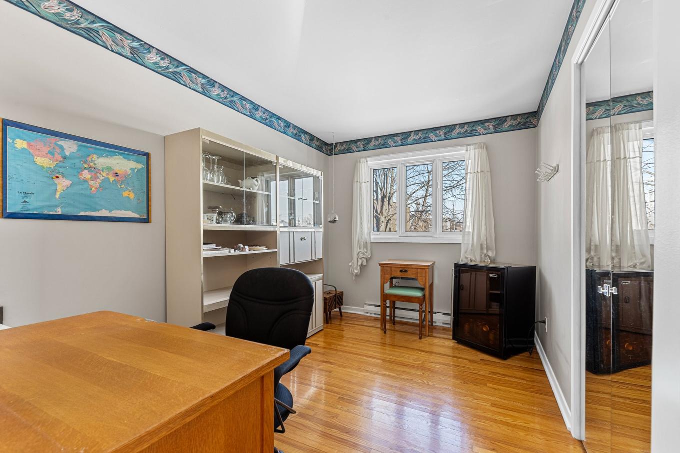 Bedroom - 415 7E Avenue, Saint-Jean-Sur-Richelieu, QC - Indoor Photo Showing Office