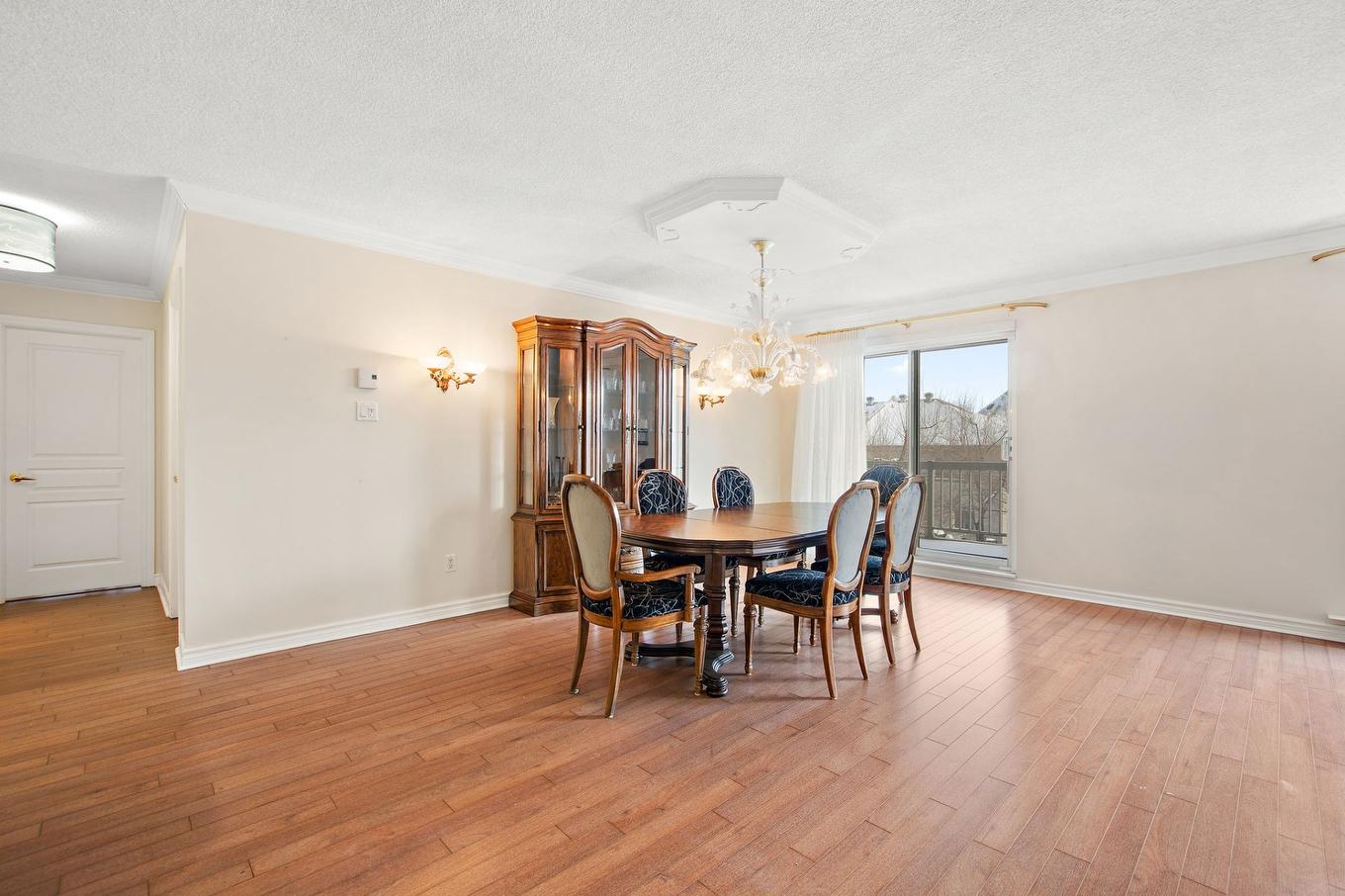 Dining room - 301-2900 Boul. De La Côte-Vertu, Montréal (Saint-Laurent), QC - Indoor Photo Showing Dining Room