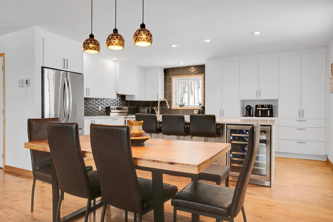 Dining room - 1515 Rue Ferland, Prévost, QC - Indoor Photo Showing Dining Room