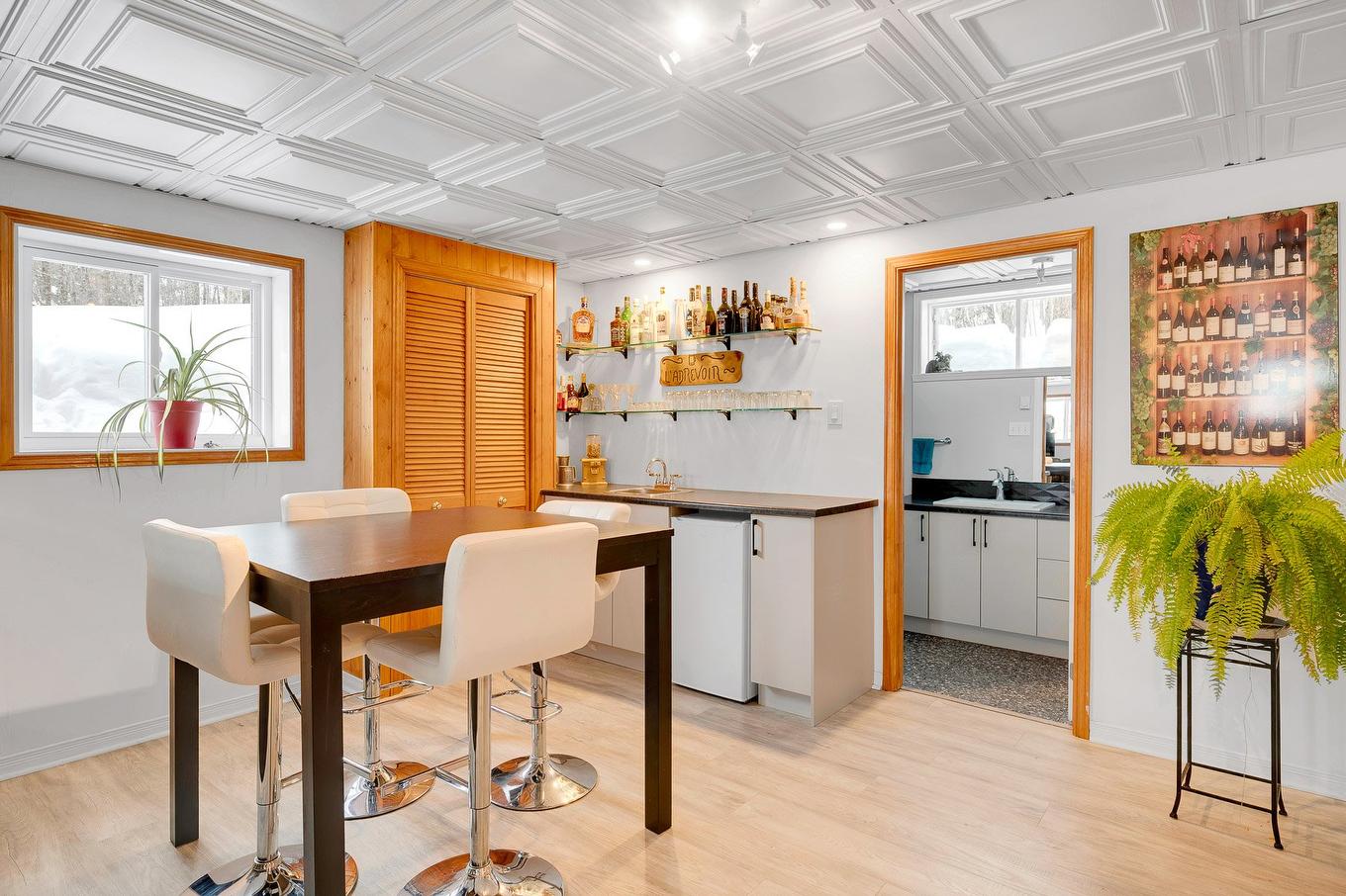 Family room - 1515 Rue Ferland, Prévost, QC - Indoor Photo Showing Dining Room