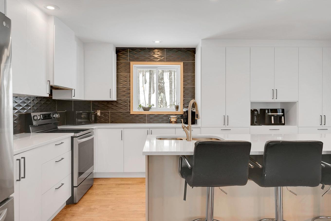 Kitchen - 1515 Rue Ferland, Prévost, QC - Indoor Photo Showing Kitchen