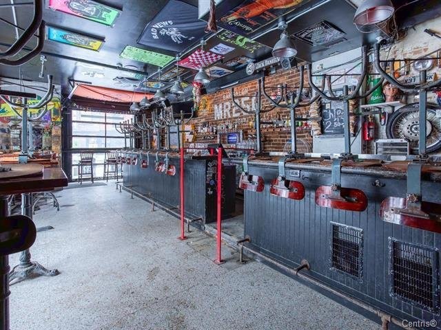 Intérieur - 250 Av. Du Mont-Royal E., Montréal (Le Plateau-Mont-Royal), QC