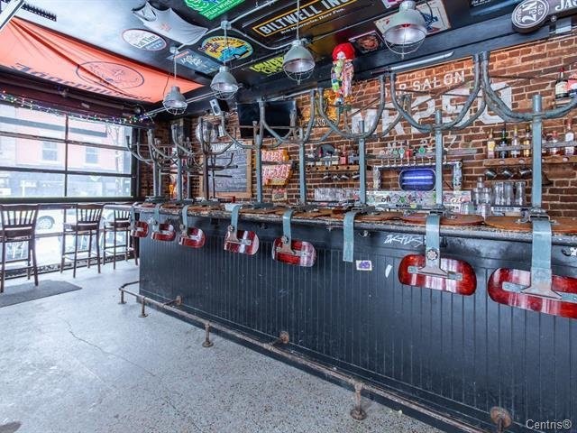 Intérieur - 250 Av. Du Mont-Royal E., Montréal (Le Plateau-Mont-Royal), QC