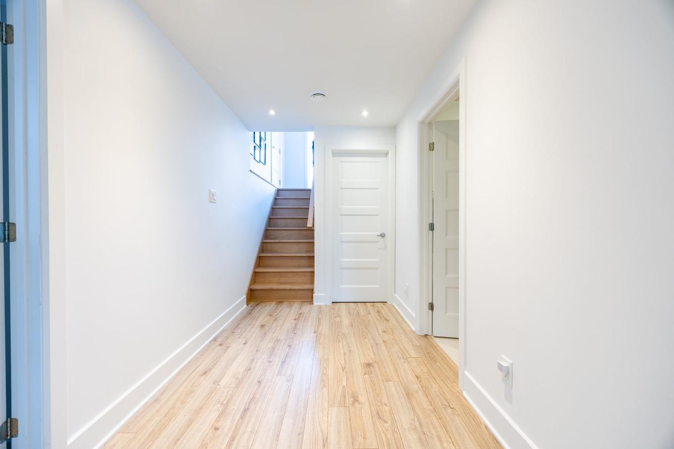 Sous-sol - 895 Rue Richelieu, Brossard, QC - Indoor Photo Showing Other Room