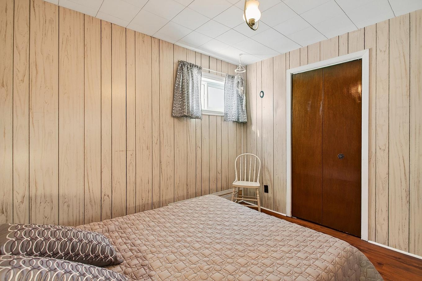 Chambre à coucher - 12585 42E Avenue (R.-D.-P.), Montréal (Rivière-Des-Prairies/Pointe-Aux-Trembles), QC - Indoor Photo Showing Bedroom