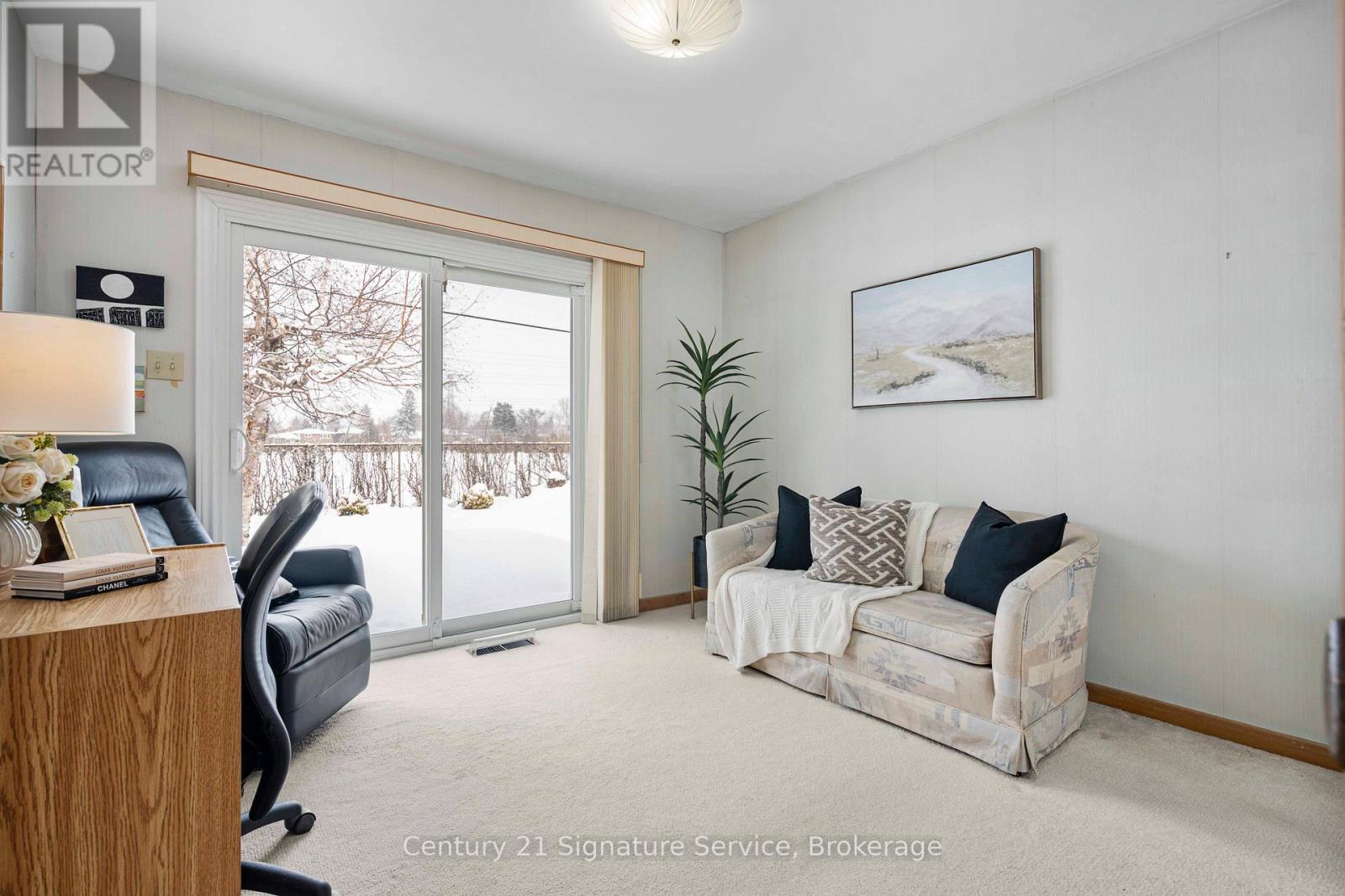 1549 Sherway Drive, Mississauga, ON - Indoor