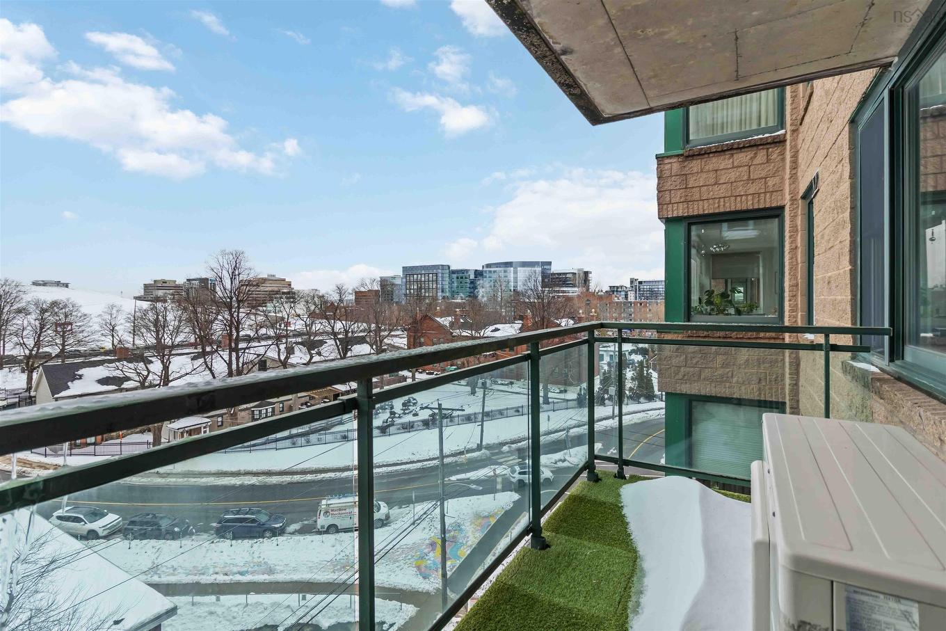 703 5530 Artillery Place, Halifax, NS