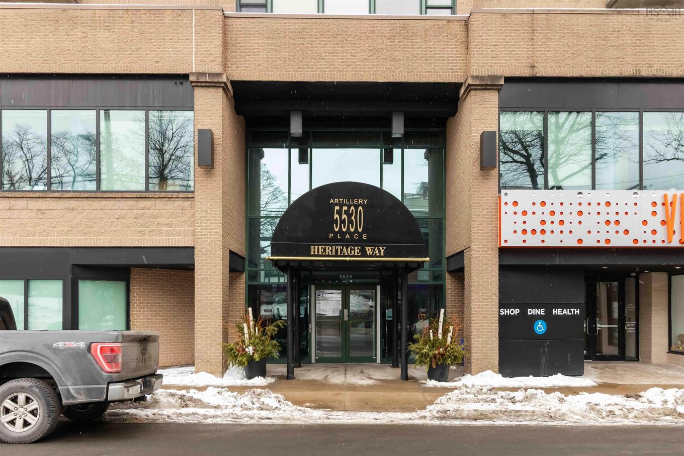 703 5530 Artillery Place, Halifax, NS