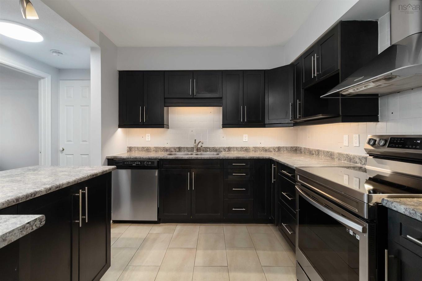 703 5530 Artillery Place, Halifax, NS