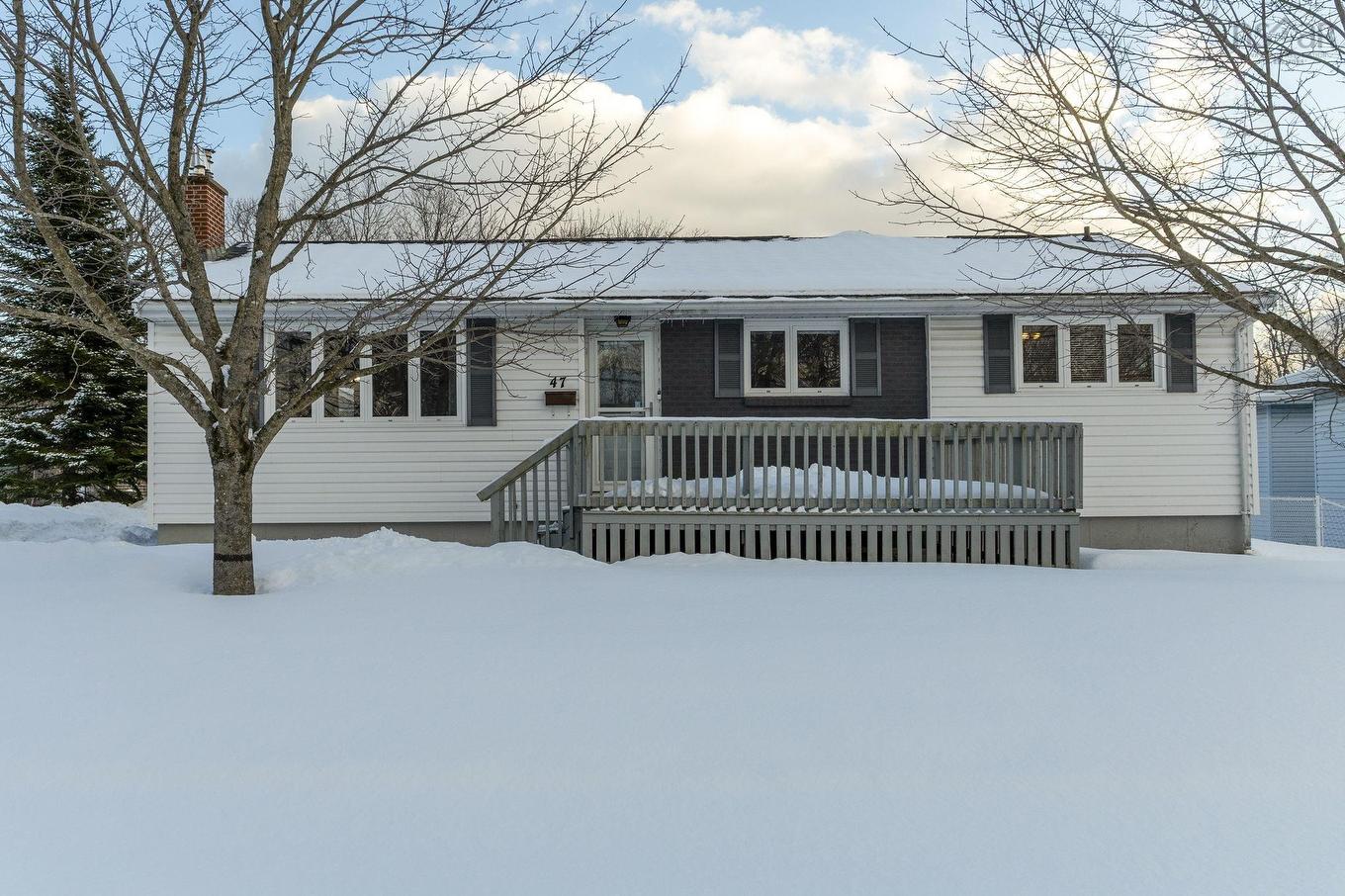 47 Ellenvale Avenue, Dartmouth, NS