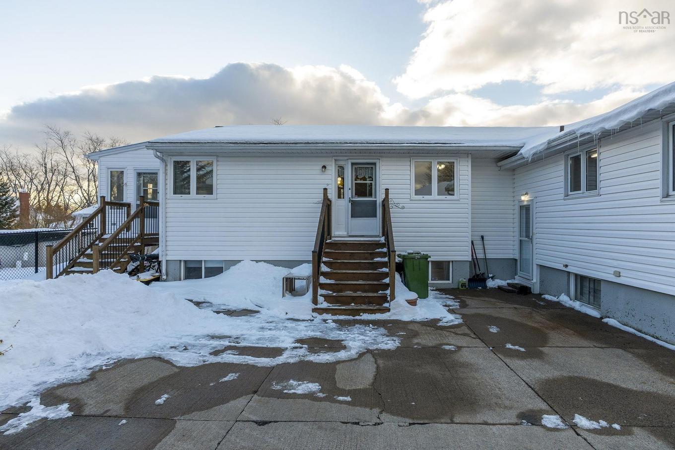 47 Ellenvale Avenue, Dartmouth, NS