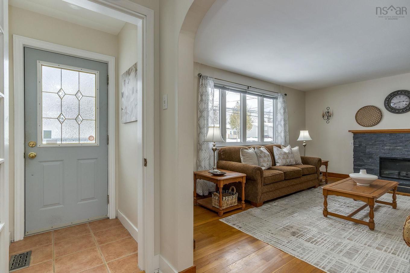 47 Ellenvale Avenue, Dartmouth, NS