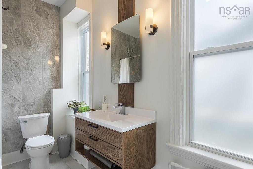 6284-86 Chebucto Road, Halifax, NS