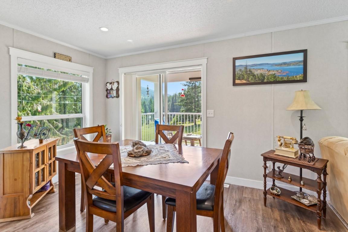 1100 Bear Brook Road, Arrow Creek, BC