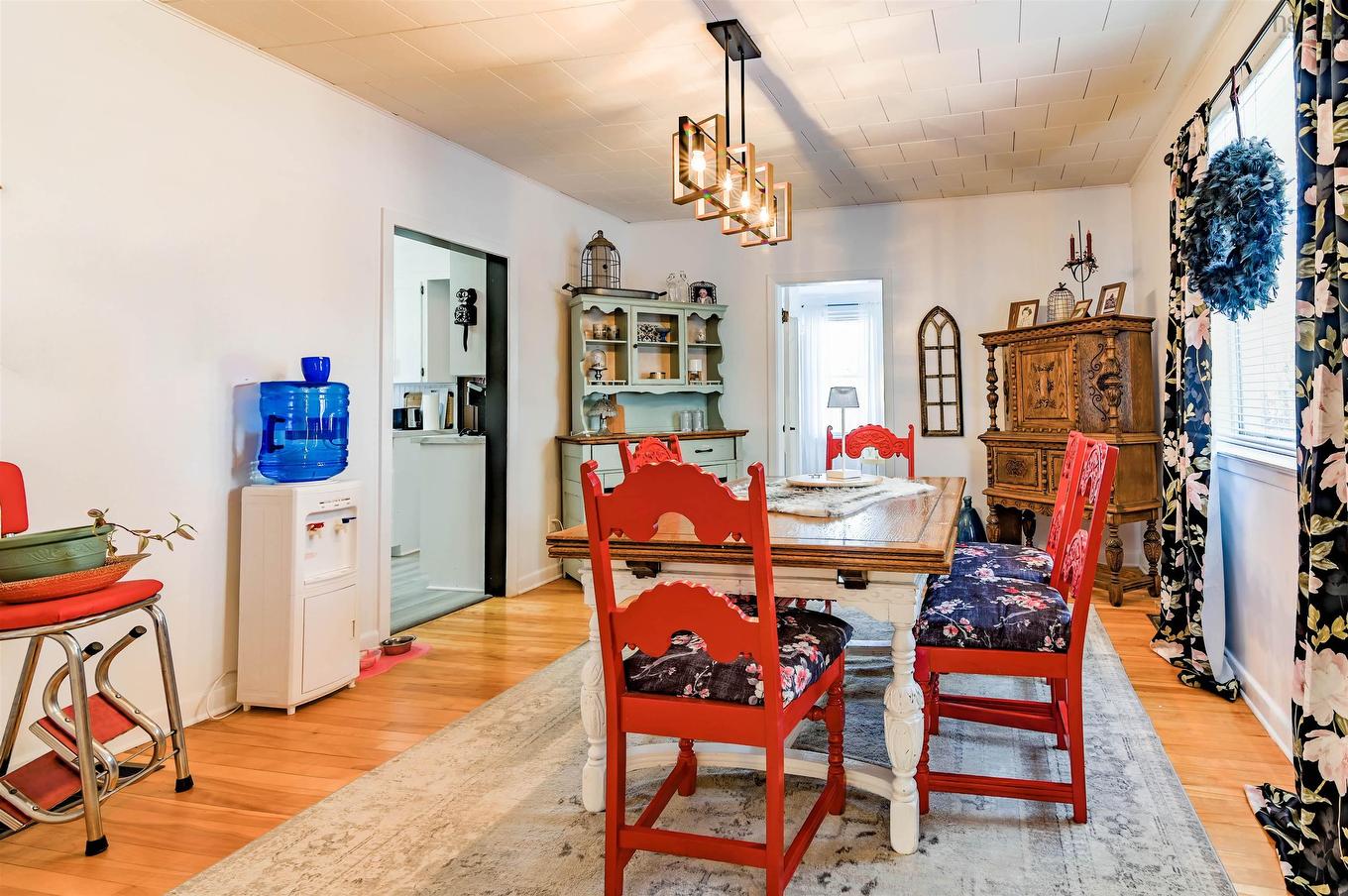 201 Main Street, Kentville, NS