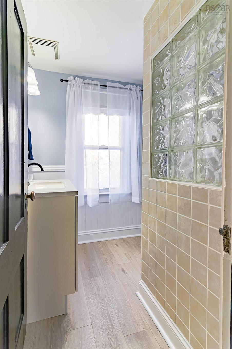 201 Main Street, Kentville, NS