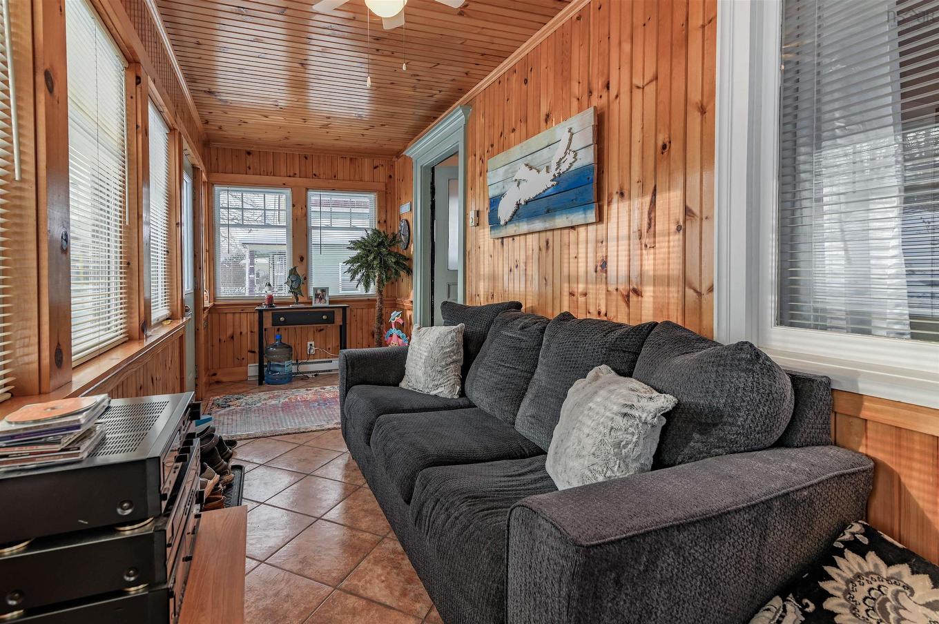 201 Main Street, Kentville, NS