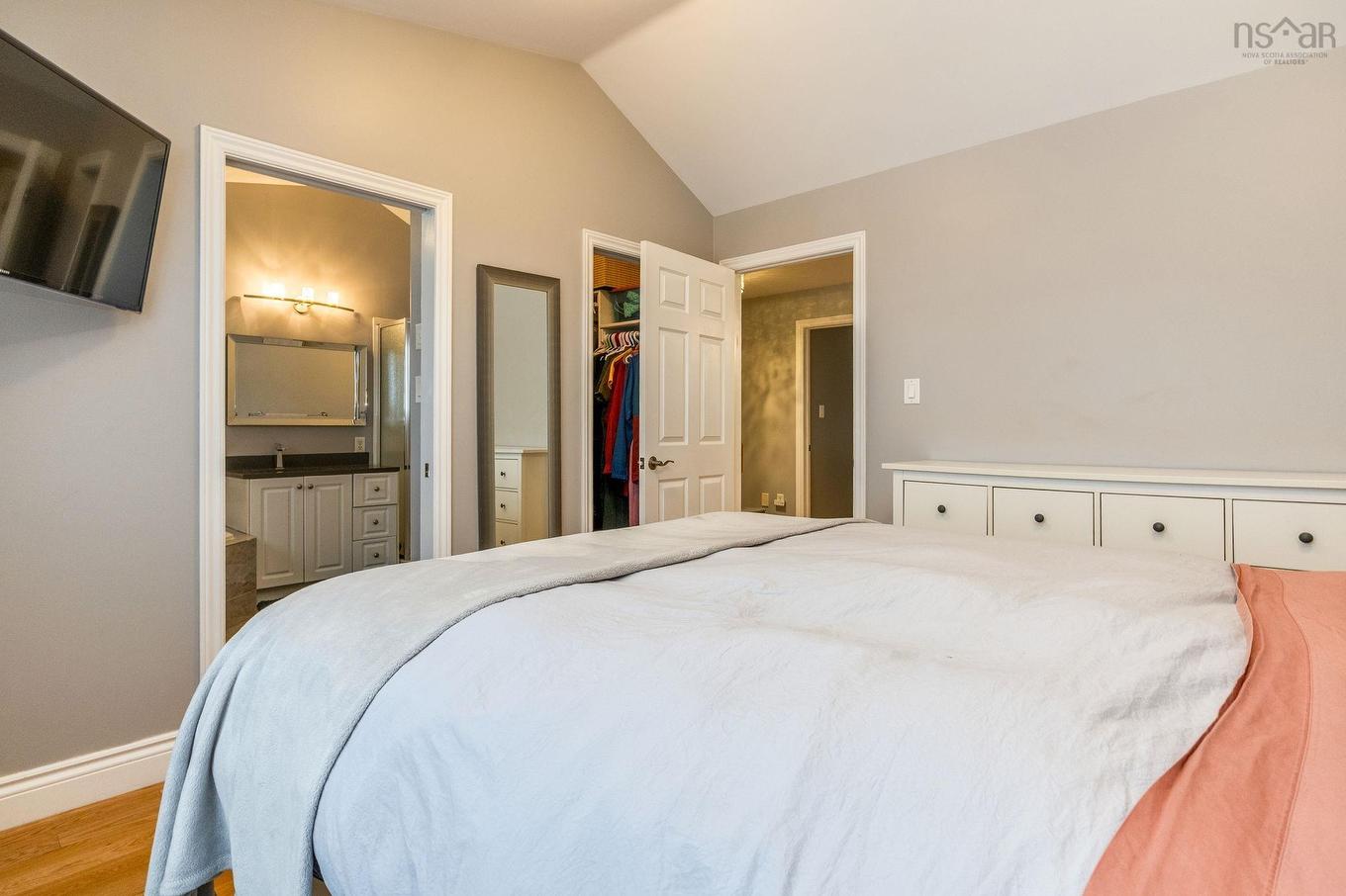 102 Larry Uteck Boulevard, Halifax, NS