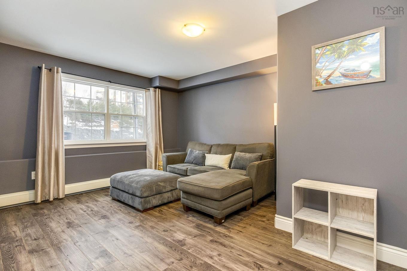 102 Larry Uteck Boulevard, Halifax, NS