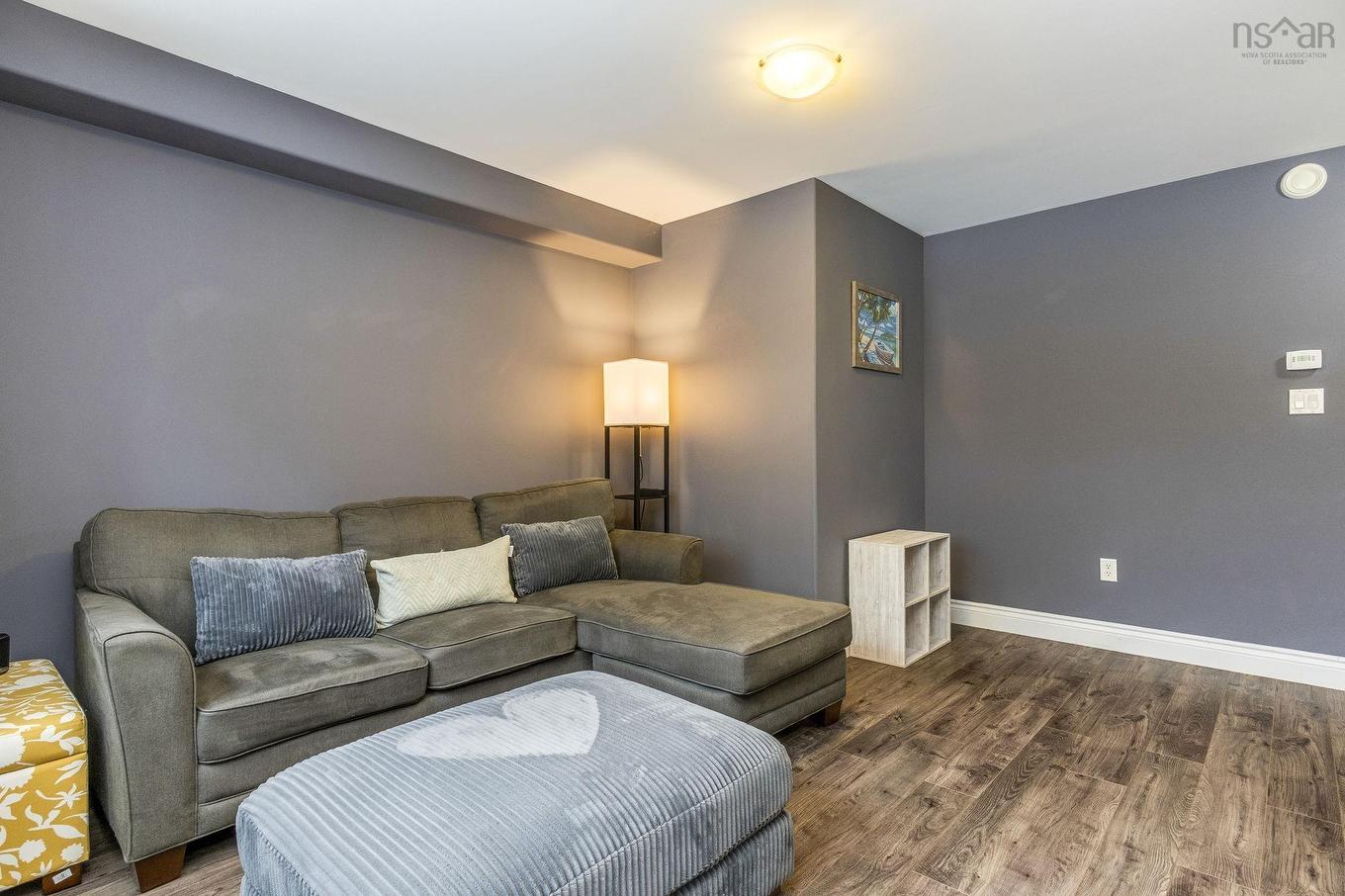 102 Larry Uteck Boulevard, Halifax, NS