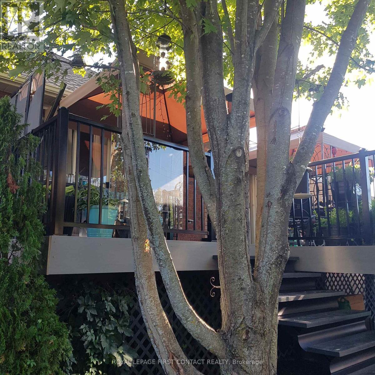 28 Hewitt Place, Barrie, ON - Outdoor