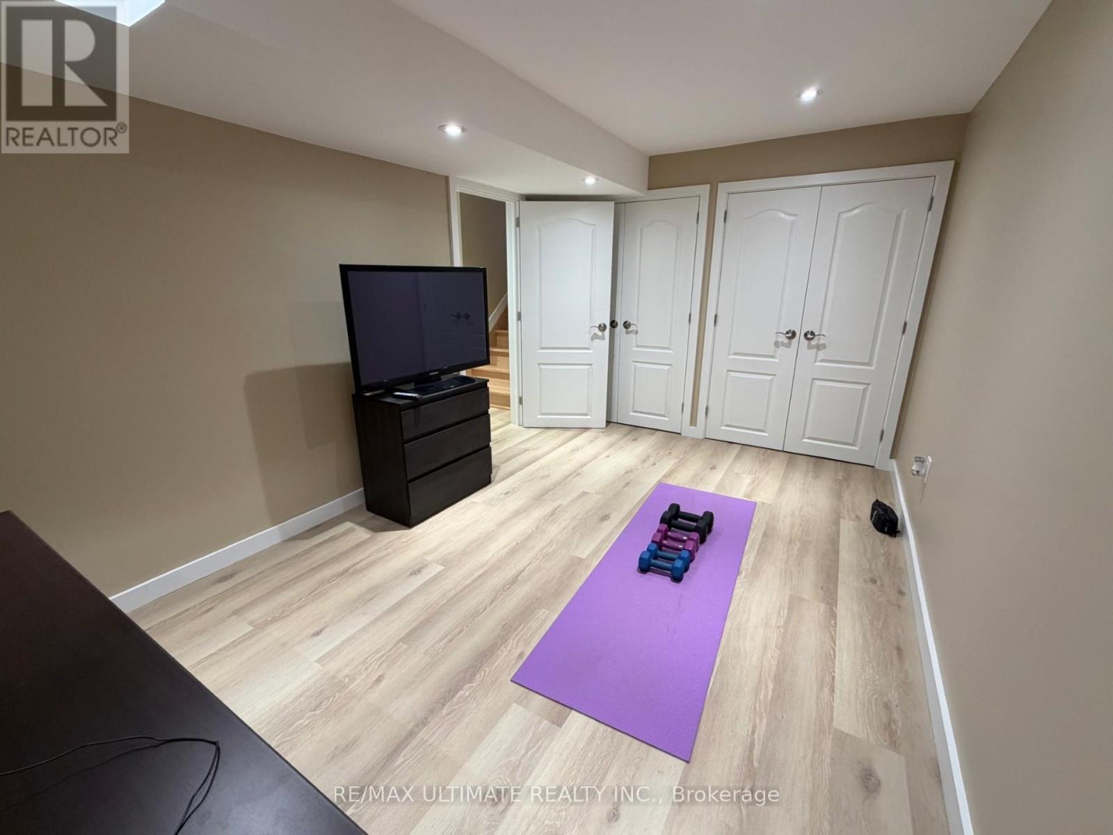 2201 Stir Crescent, Mississauga, ON - Indoor