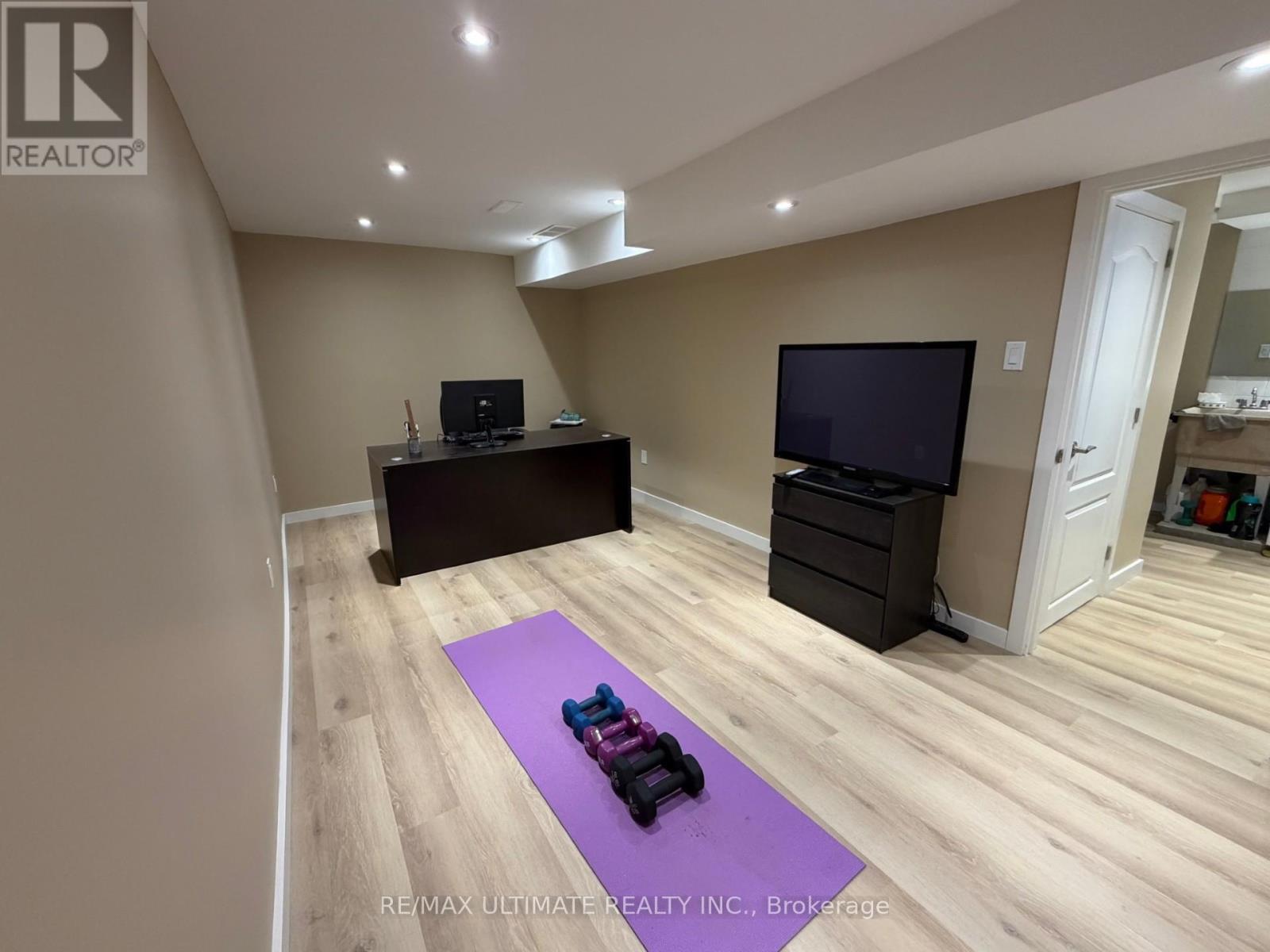 2201 Stir Crescent, Mississauga, ON - Indoor