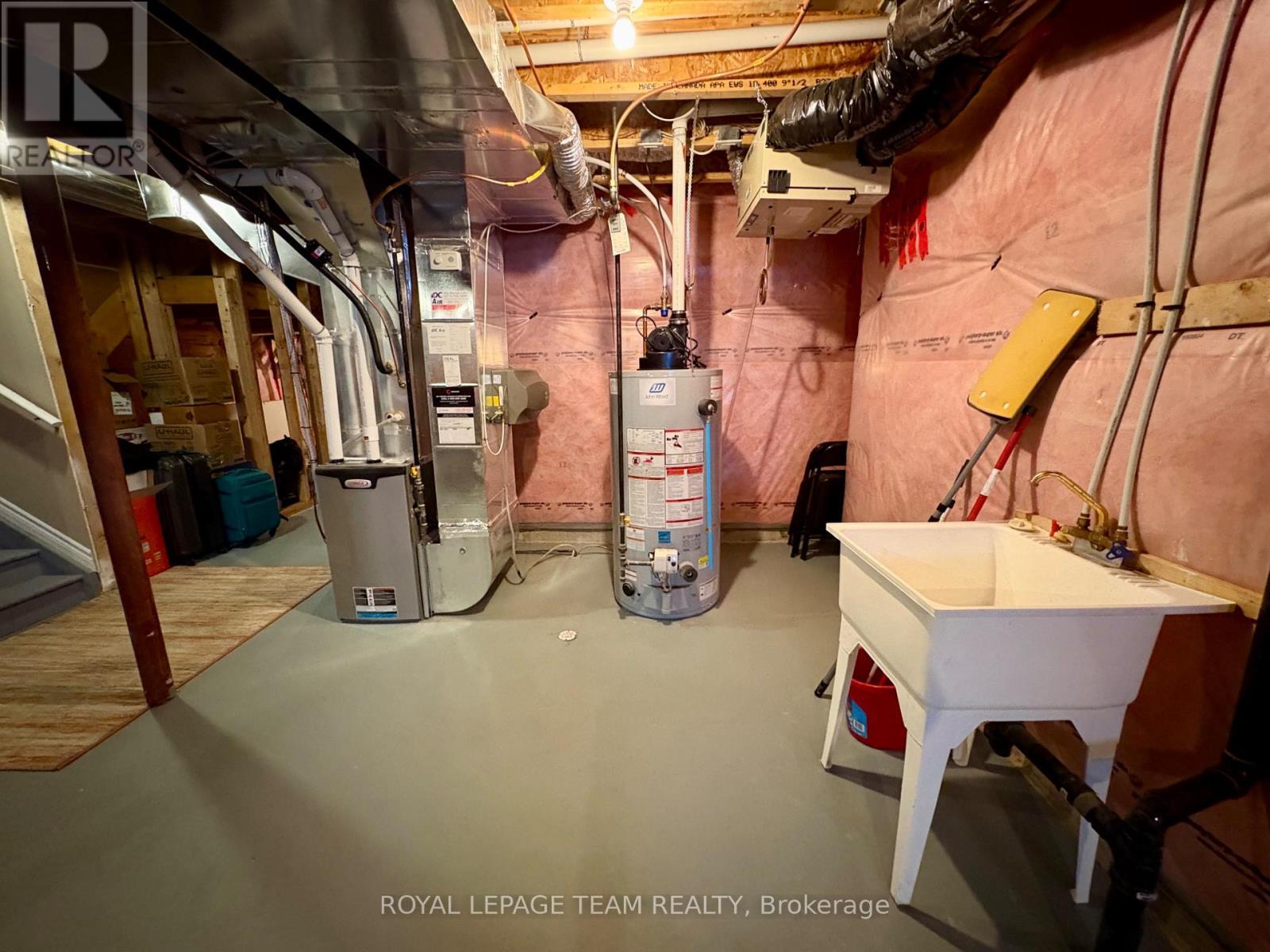Basement - 979 Shimmerton Circle, Ottawa, ON - Indoor Photo Showing Basement
