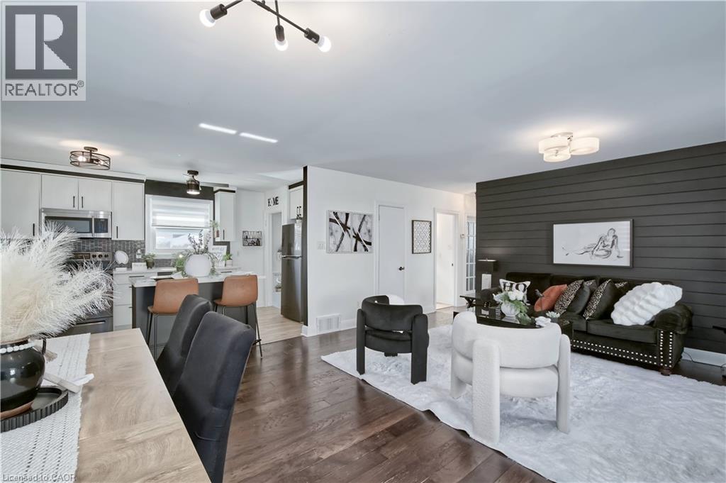 91 Elgin Street, London, ON - Indoor