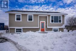 23 Pole Crescent Apartment Parking -