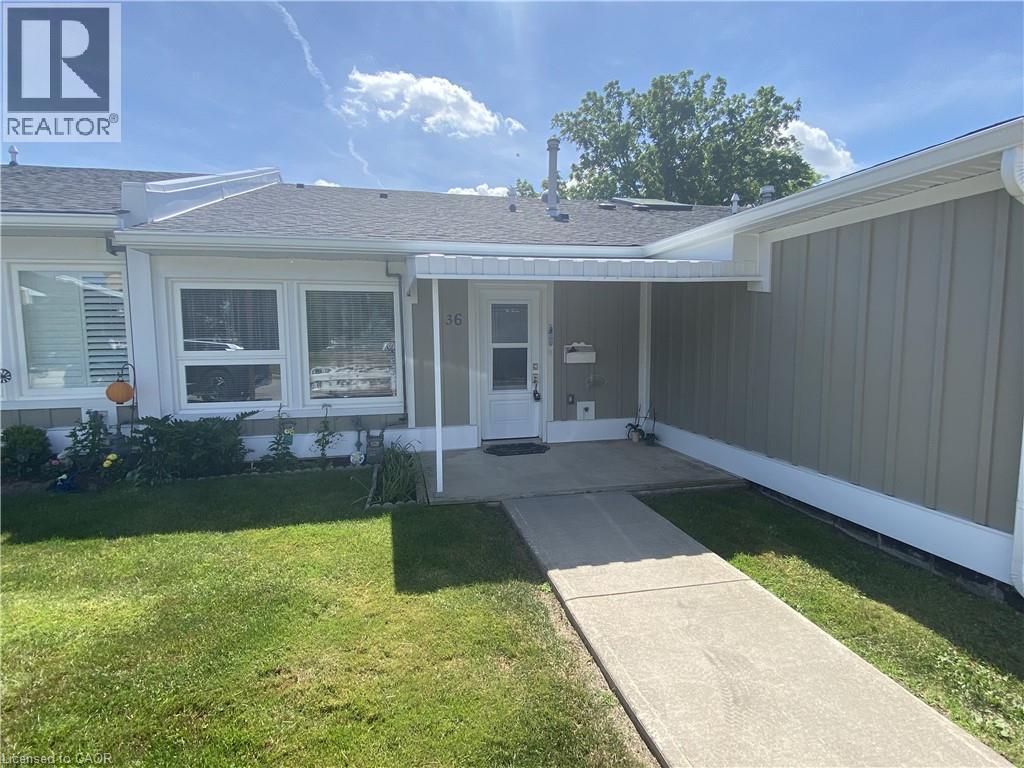 36 Mckenna Court, Hamilton, ON - Outdoor