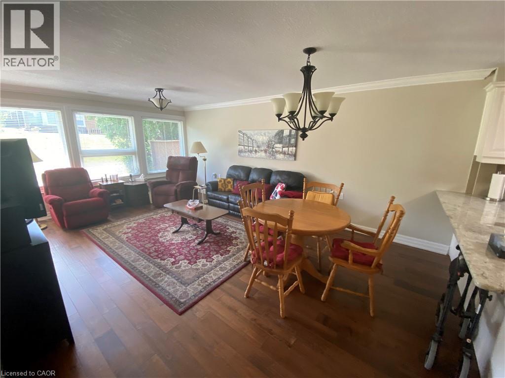 36 Mckenna Court, Hamilton, ON - Indoor