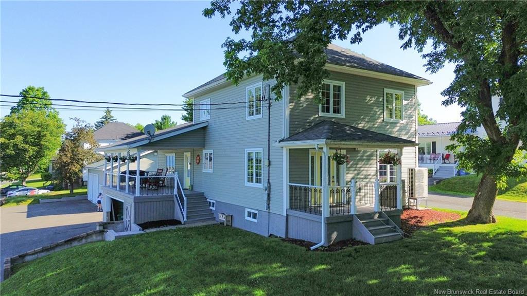 21 Hillcrest Ave, Hartland, NB