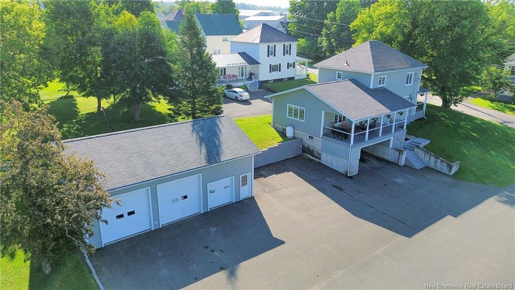 21 Hillcrest Ave, Hartland, NB