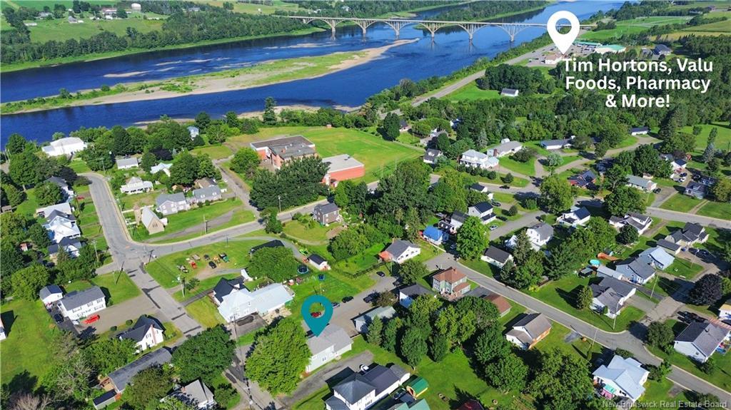 21 Hillcrest Ave, Hartland, NB