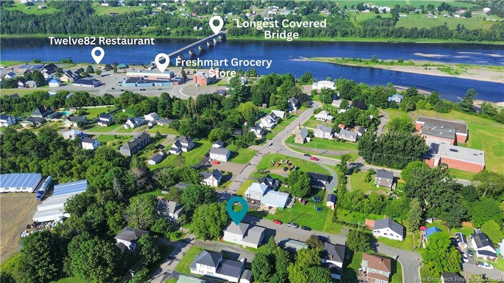 21 Hillcrest Ave, Hartland, NB