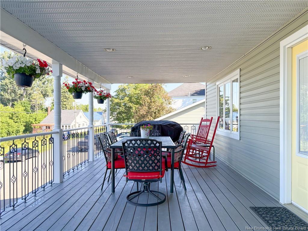 21 Hillcrest Ave, Hartland, NB