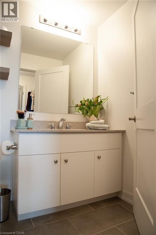 255 Northfield Drive E Unit# 506, Waterloo, ON - Indoor Photo Showing Bathroom