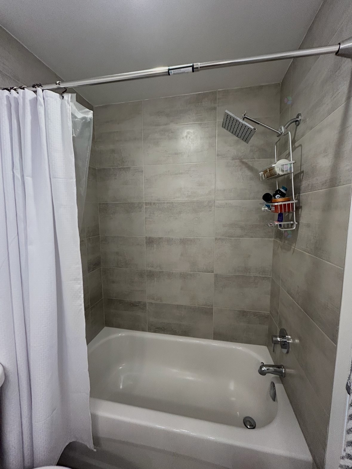 Salle de bains - 14714 Rue Aumais, Montréal (L'Île-Bizard/Sainte-Geneviève), QC - Indoor Photo Showing Bathroom