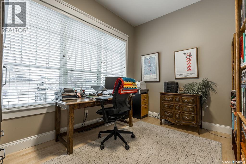 303 Adaskin Cove, Saskatoon, SK