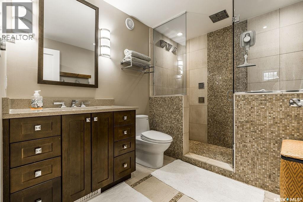 303 Adaskin Cove, Saskatoon, SK