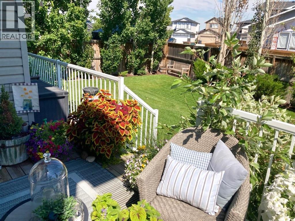 718 Hamptons Bay Se, High River, AB - Outdoor With Deck Patio Veranda