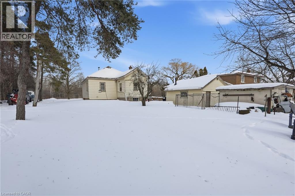 1412 Old York Road, Burlington, ON - Outdoor