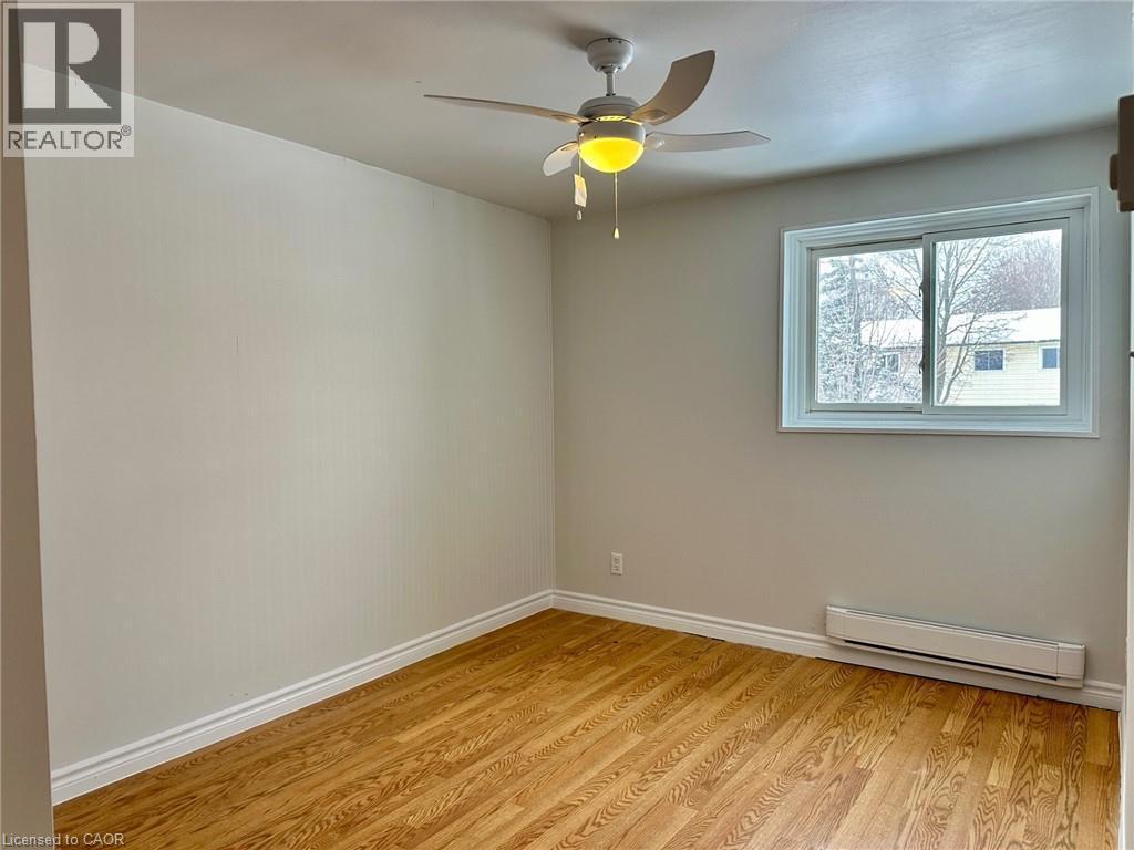 545 Parkview Crescent, Cambridge, ON - Indoor Photo Showing Other Room