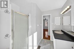 Great footprint here & in great shape! -